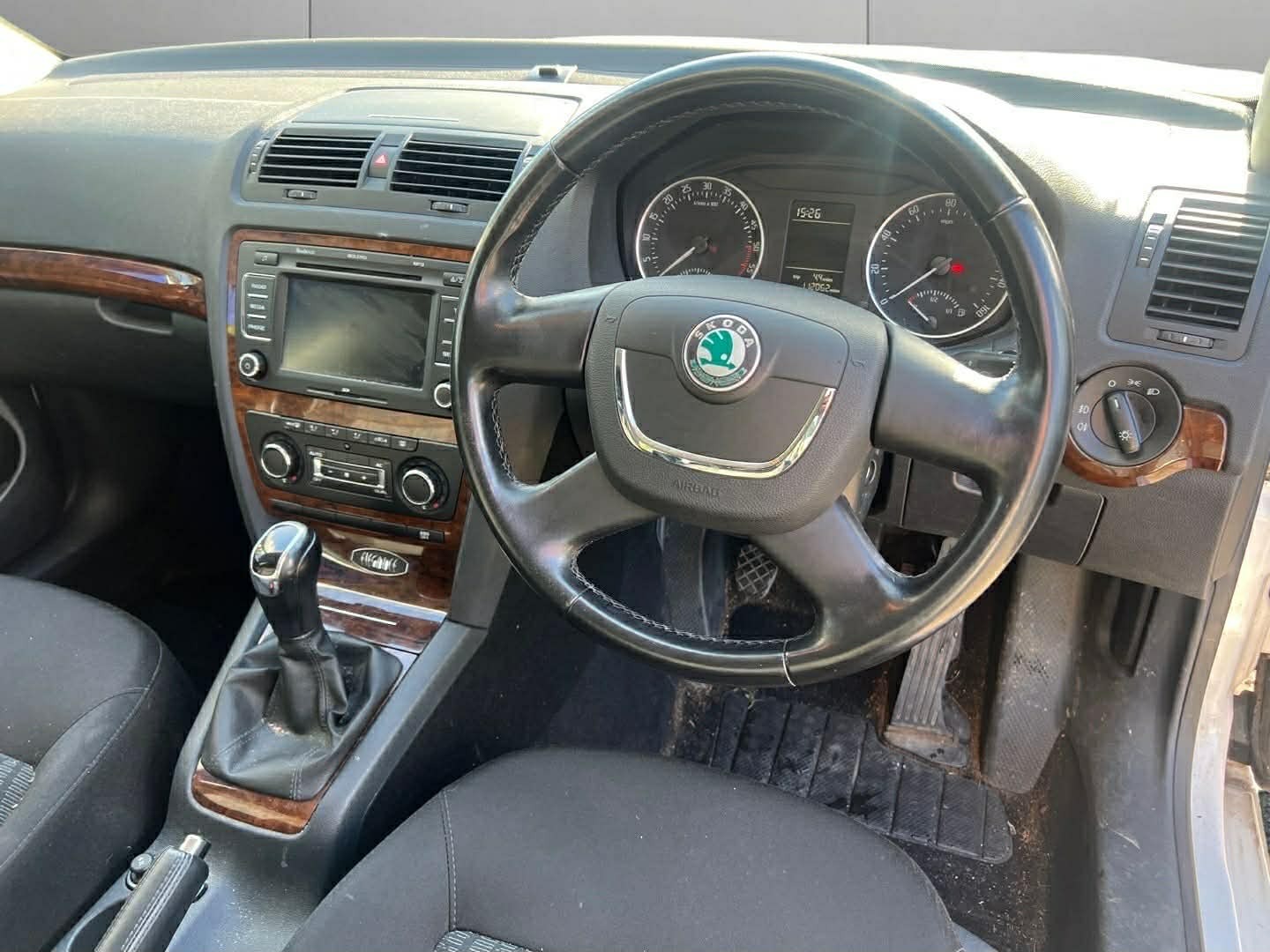 Used Skoda Octavia 2012 for sale - 77903536: Photo 9