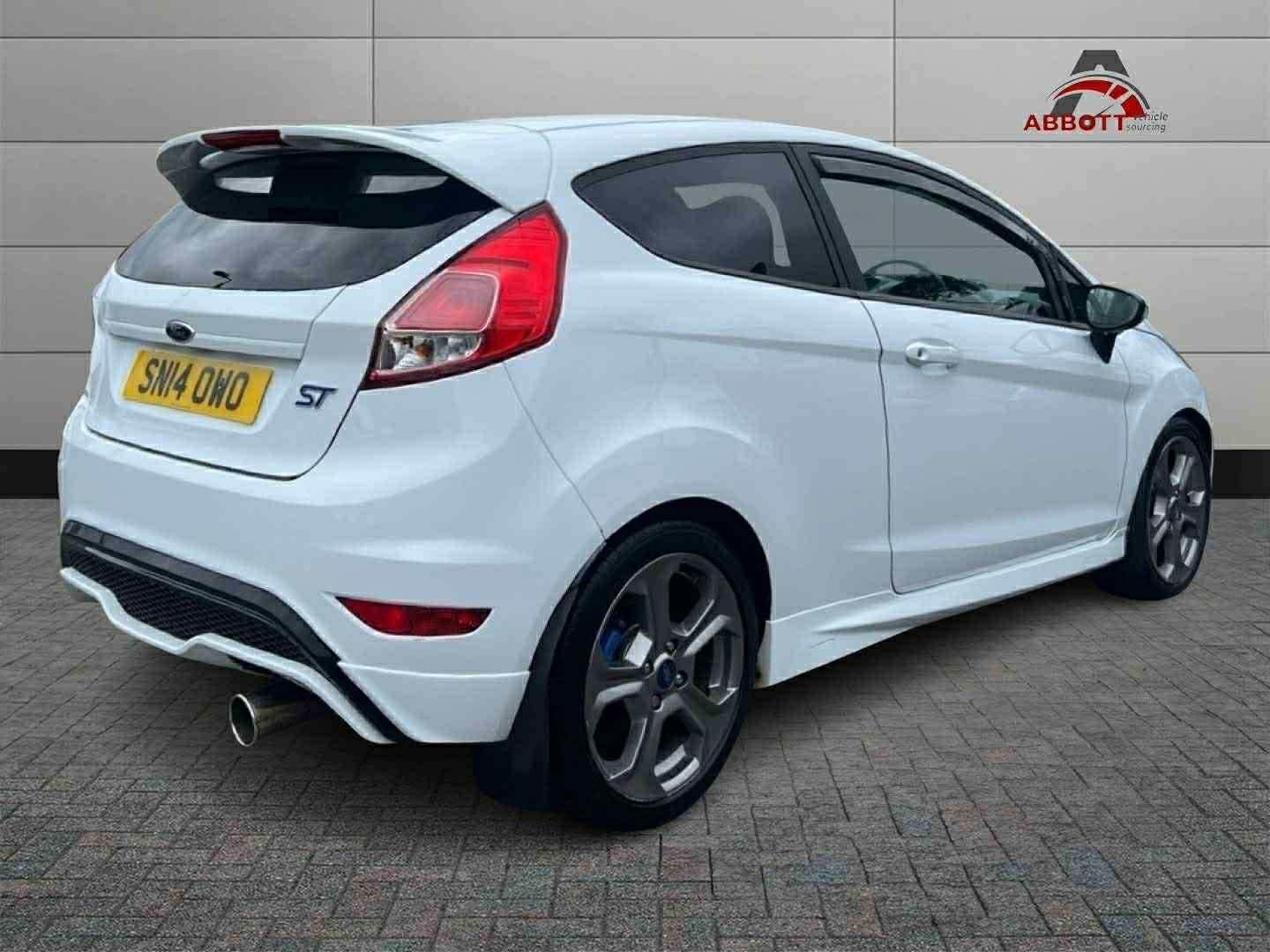 Used Ford Fiesta 2014 for sale - 76526086: Photo 7