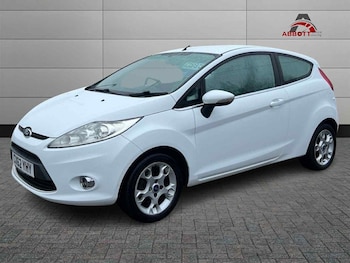 2012 (62) - 1.25 Zetec 3dr [82]