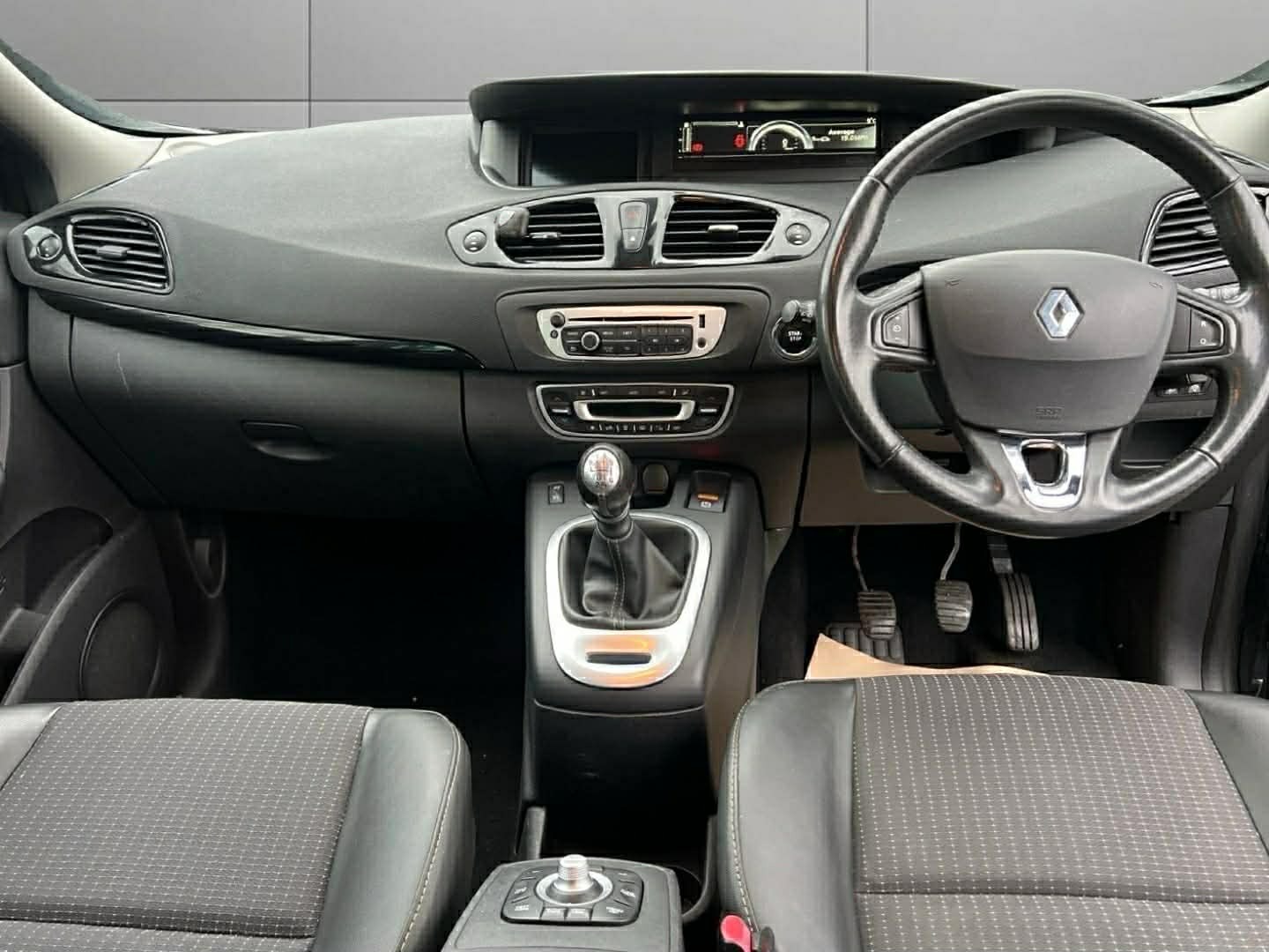 Used Renault Grand Scenic 2016 for sale - 77974116: Photo 7