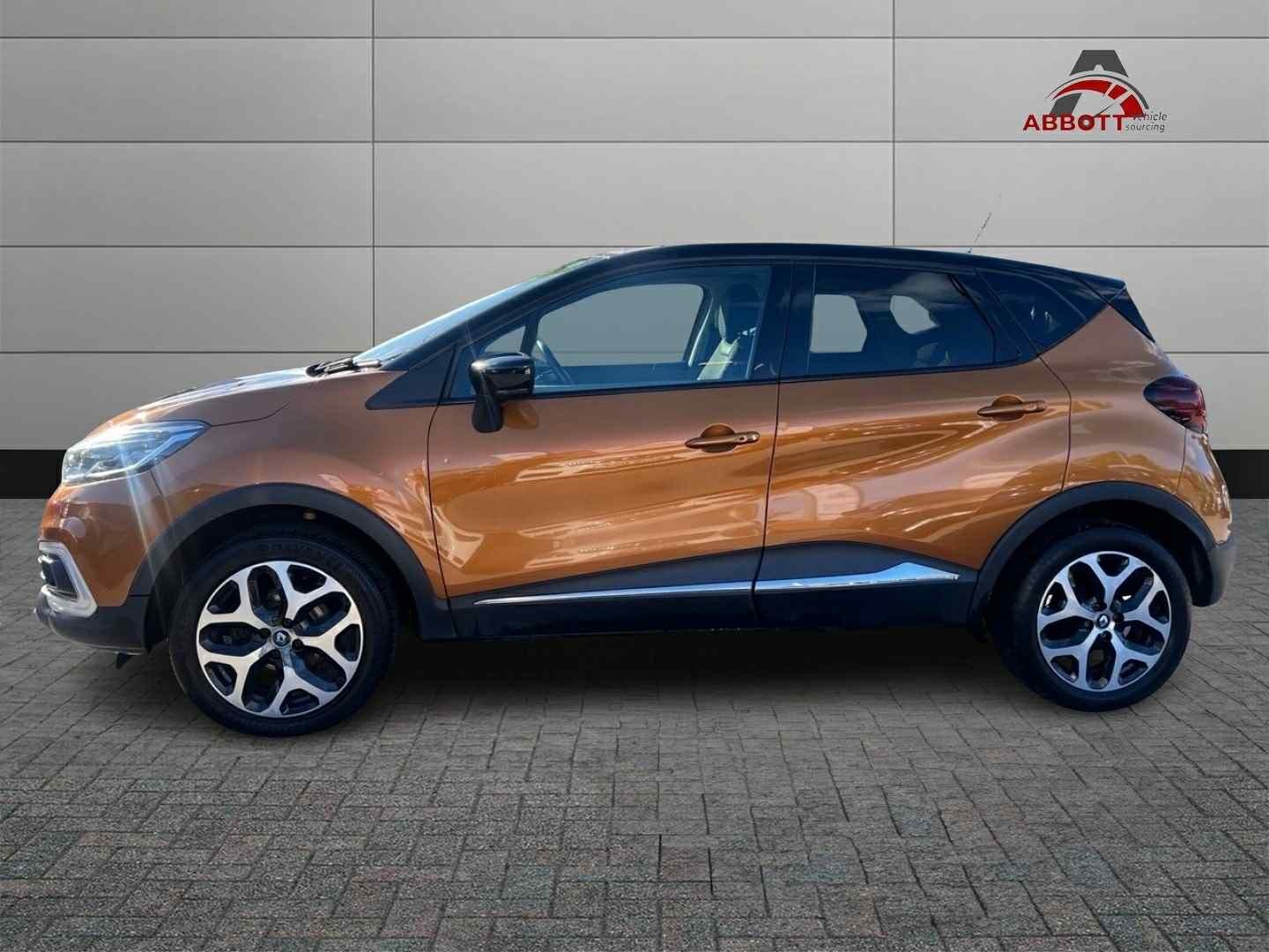 Used Renault Captur 2017 for sale - 76037566: Photo 3