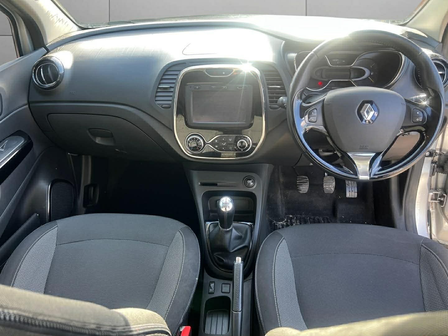 Used Renault Captur 2015 for sale - 77903540: Photo 9