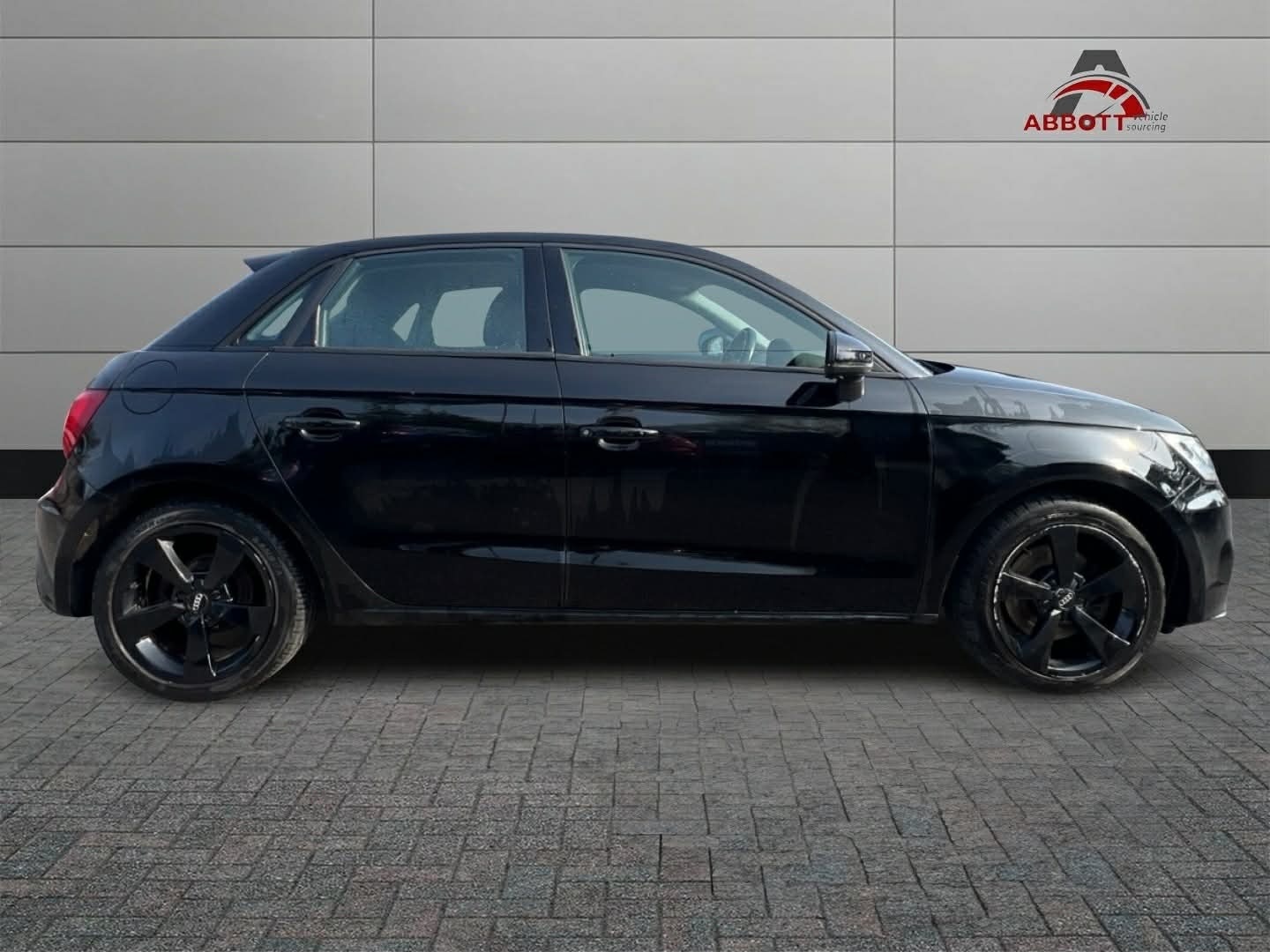 Used Audi A1 2015 for sale - 77981206: Photo 9