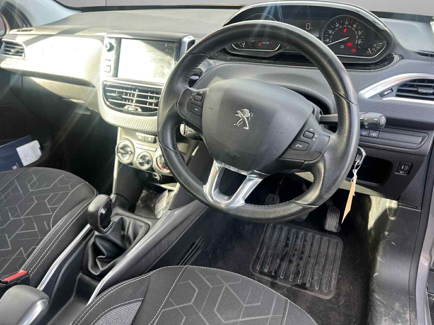 Used Peugeot 2008 2018 for sale - 75751506: Photo 12