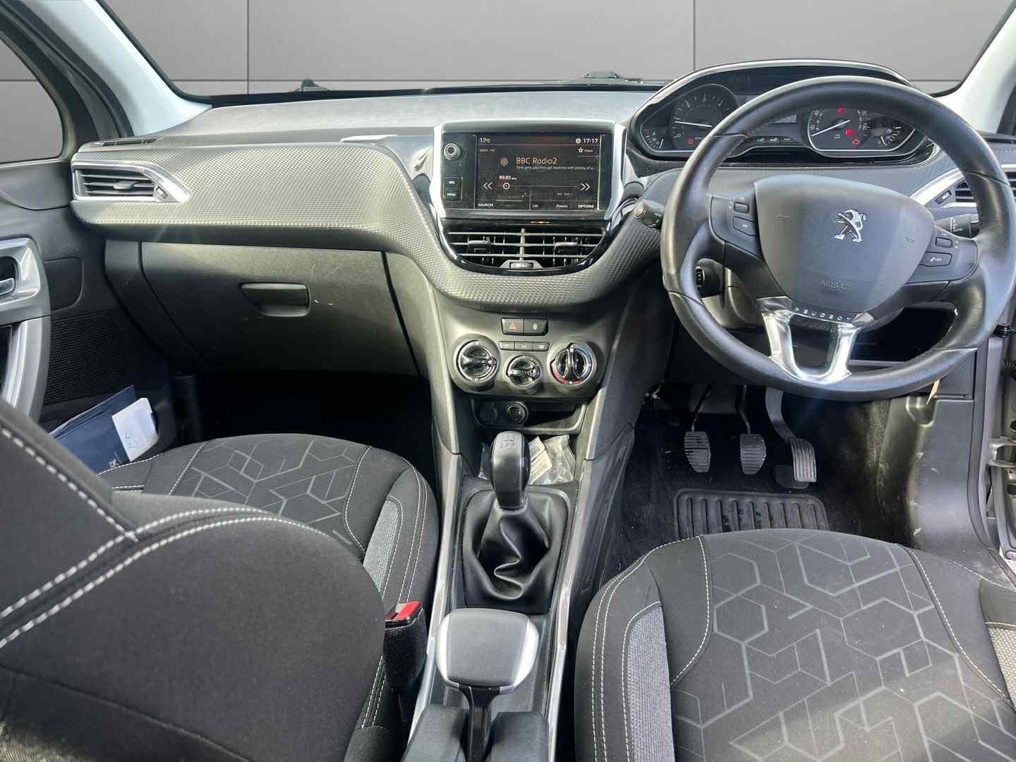 Used Peugeot 2008 2018 for sale - 75751506: Photo 9