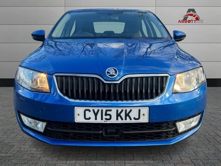 Used Skoda Octavia 2015 for sale - 77251522: Photo 2