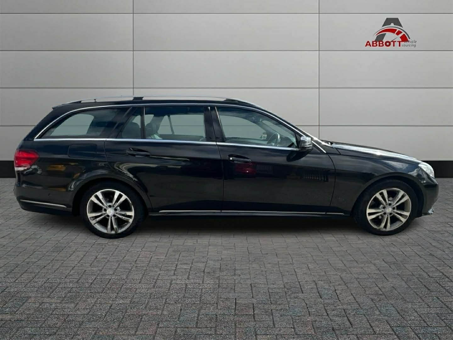 Used Mercedes-Benz E Class 2014 for sale - 78134685: Photo 5