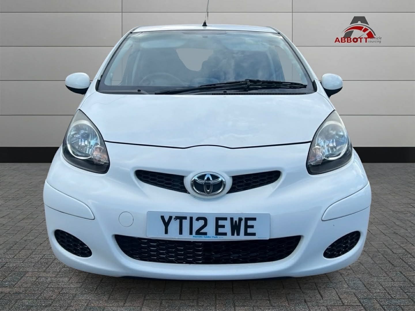 Used Toyota AYGO 2012 for sale - 77303360: Photo 2
