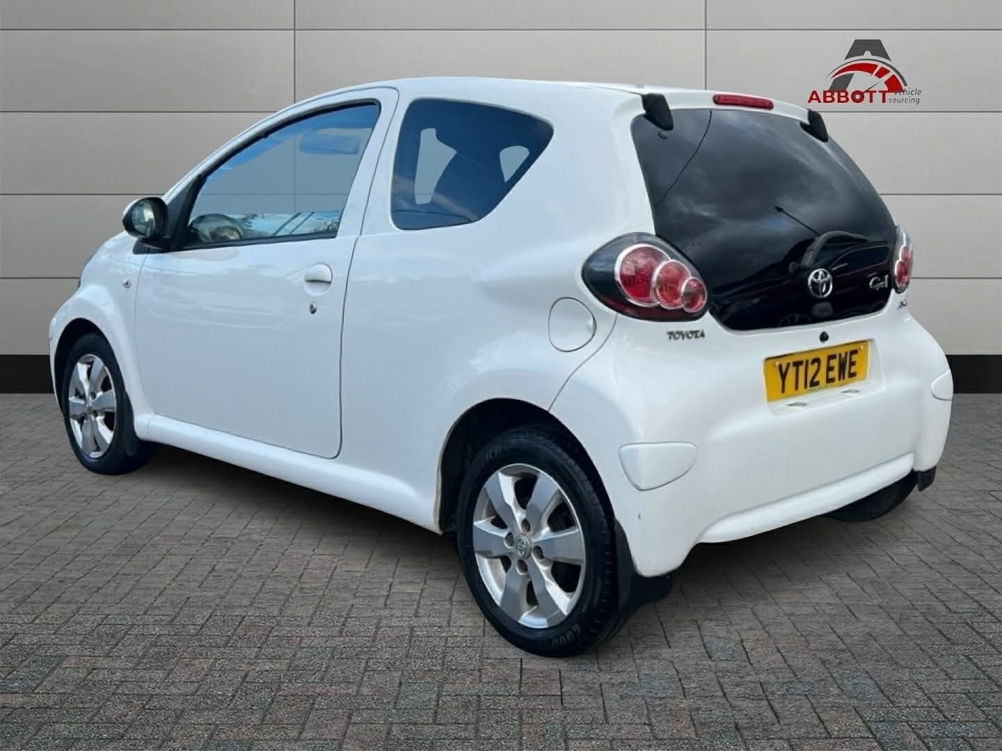 Used Toyota AYGO 2012 for sale - 77303360: Photo 5