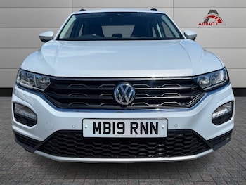 Used Volkswagen T-Roc 2019 for sale - 78755362: Photo