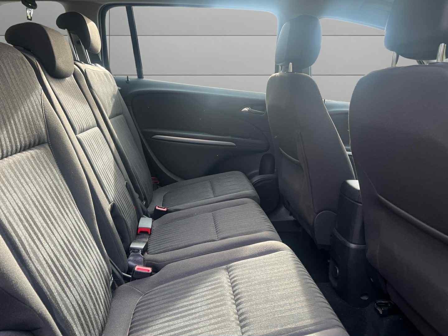 Used Vauxhall Zafira 2015 for sale - 76436874: Photo 12