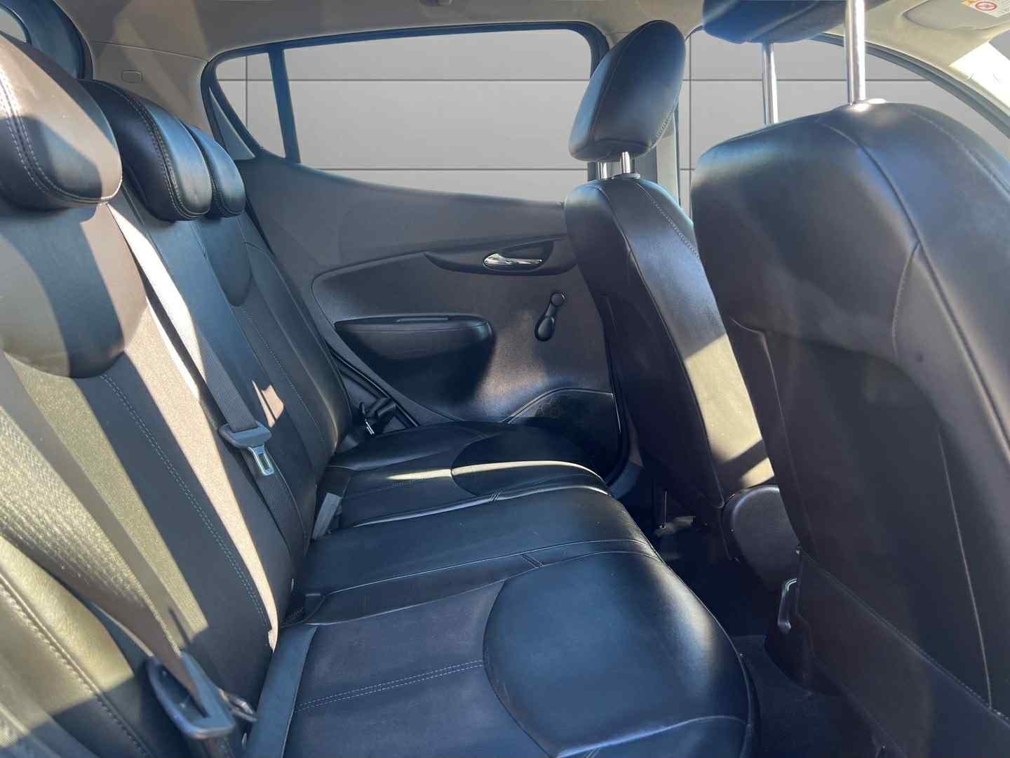 Used Vauxhall Viva 2015 for sale - 76037565: Photo 9