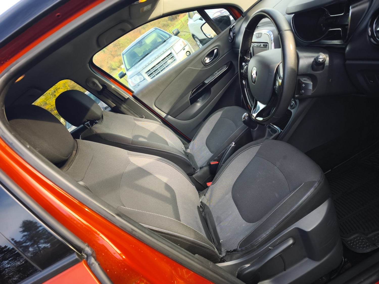 Used Renault Captur 2016 for sale - 76830786: Photo 10