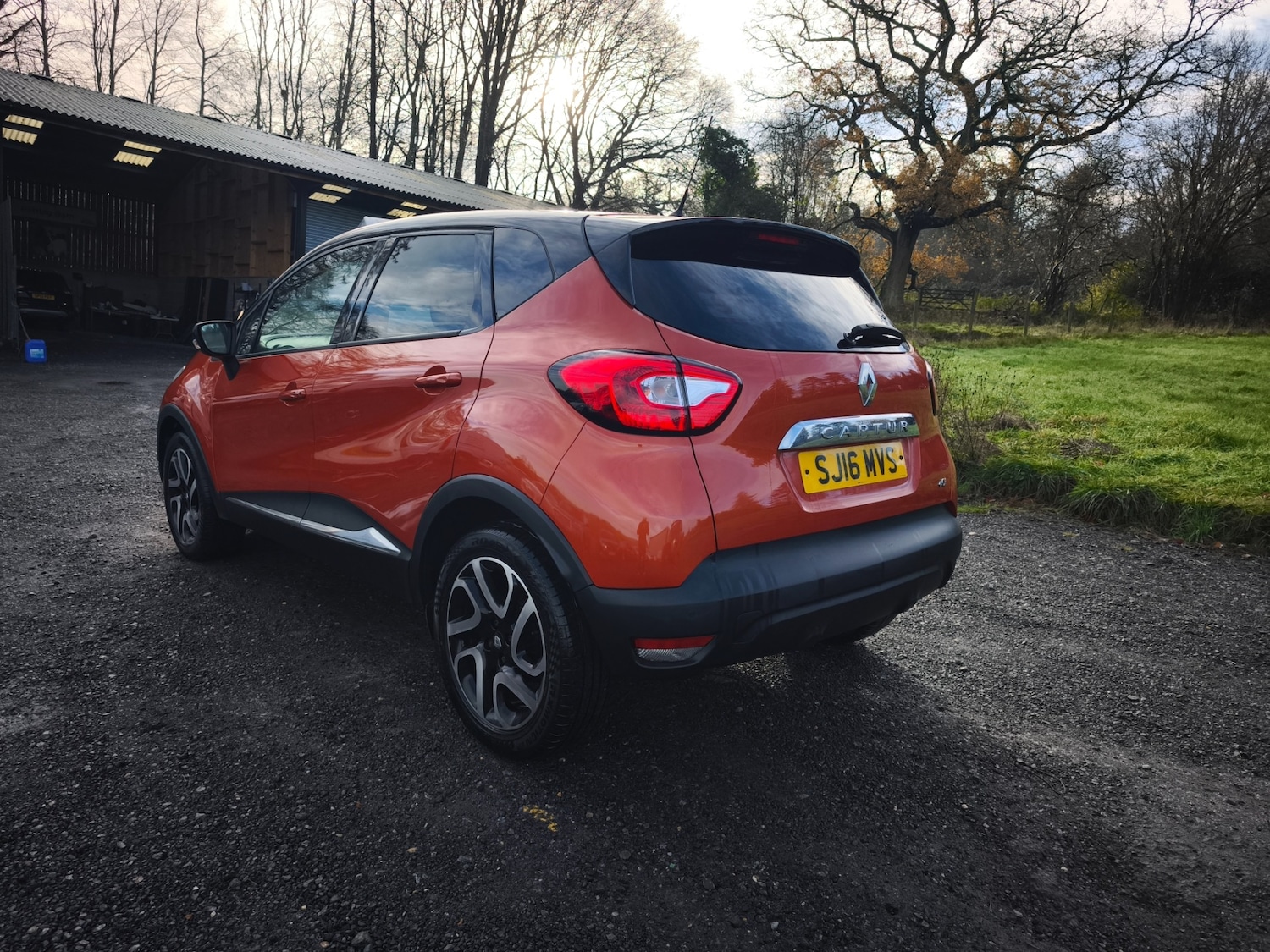 Used Renault Captur 2016 for sale - 76830786: Photo 5
