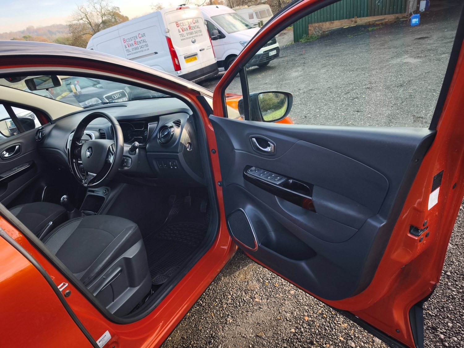 Used Renault Captur 2016 for sale - 76830786: Photo 9