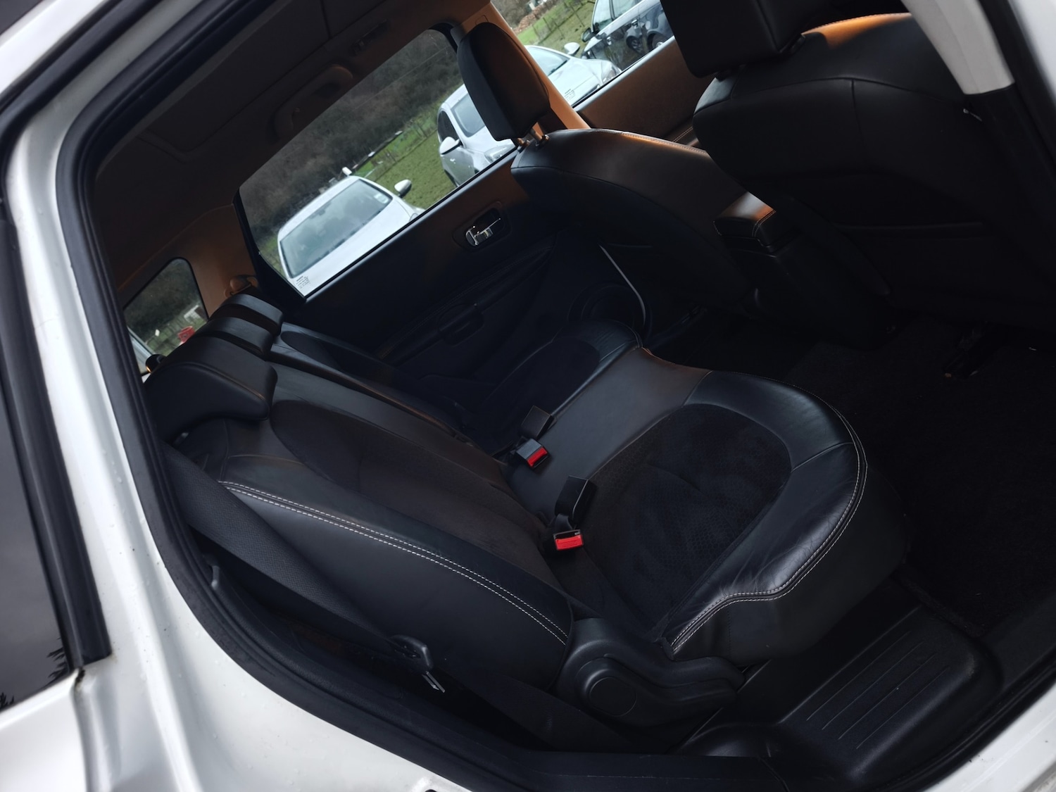 Used Nissan Qashqai+2 2013 for sale - 76885257: Photo 15