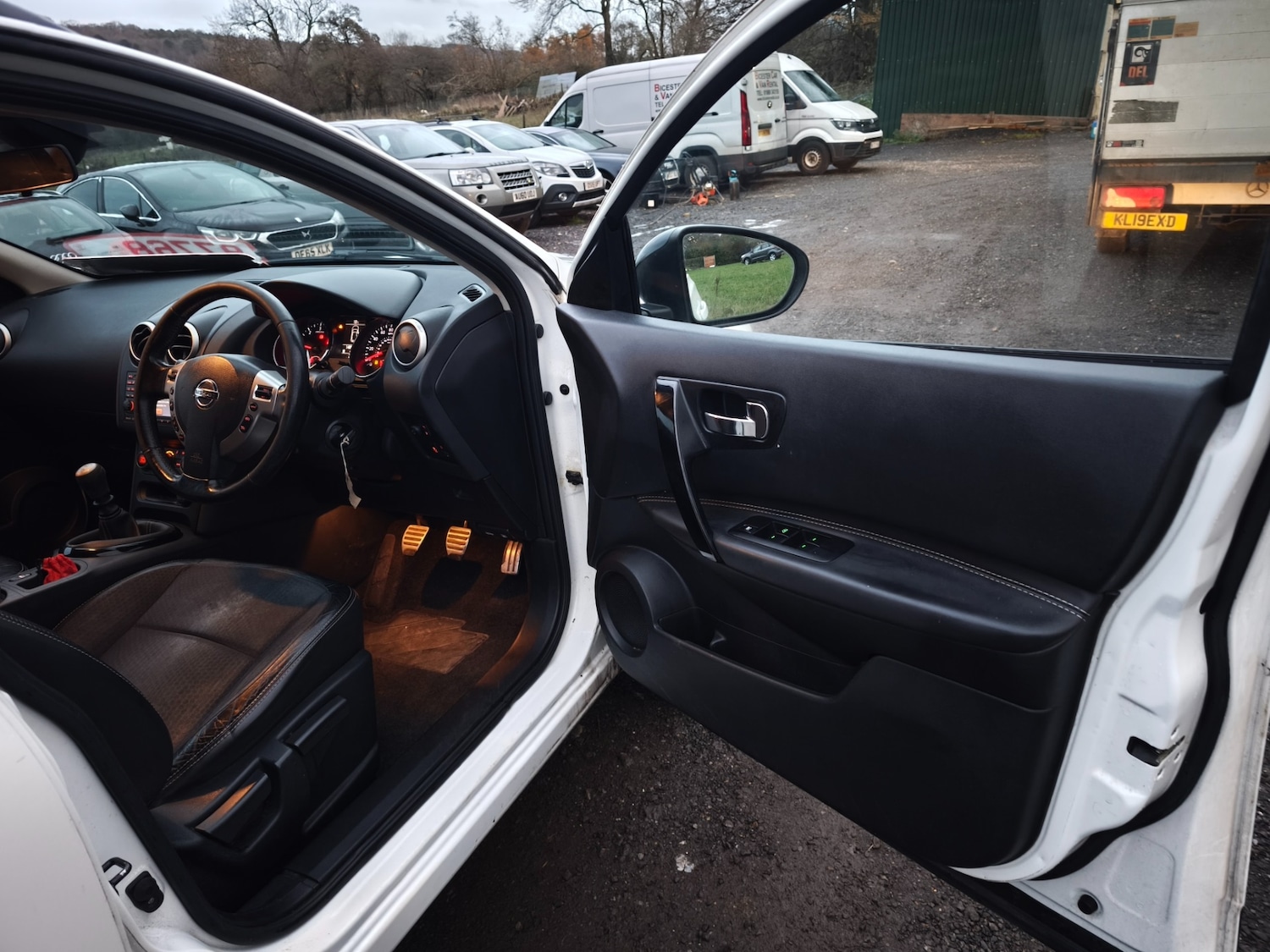 Used Nissan Qashqai+2 2013 for sale - 76885257: Photo 9