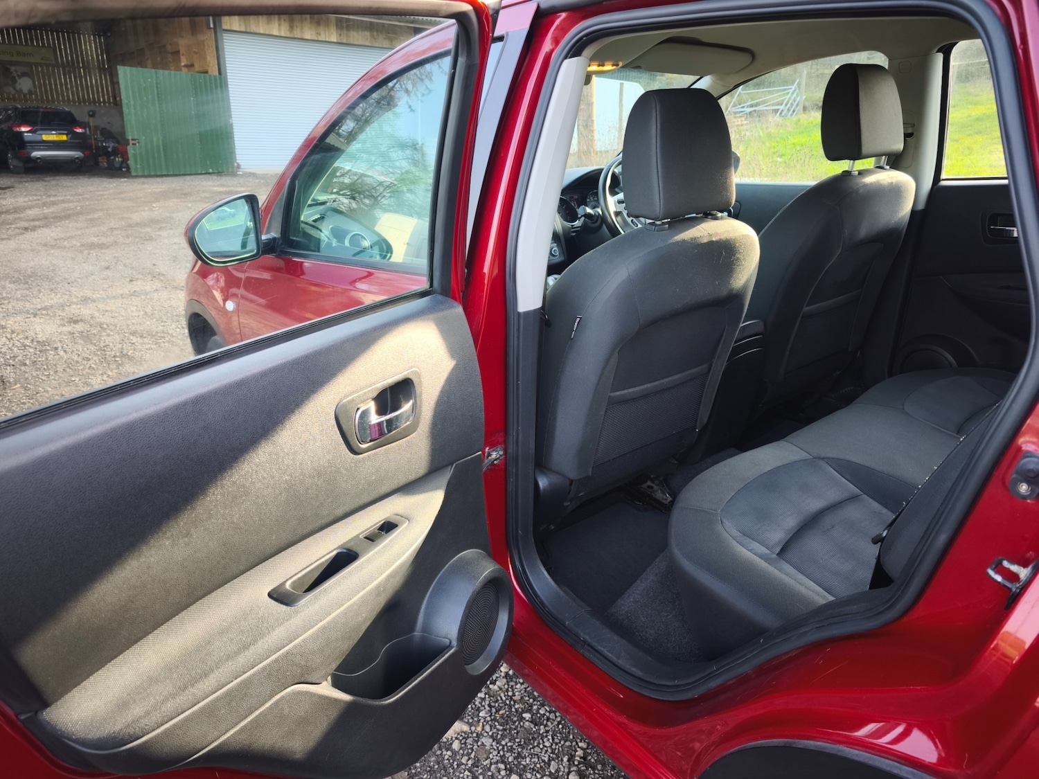 Used Nissan Qashqai 2010 for sale - 77681587: Photo 15