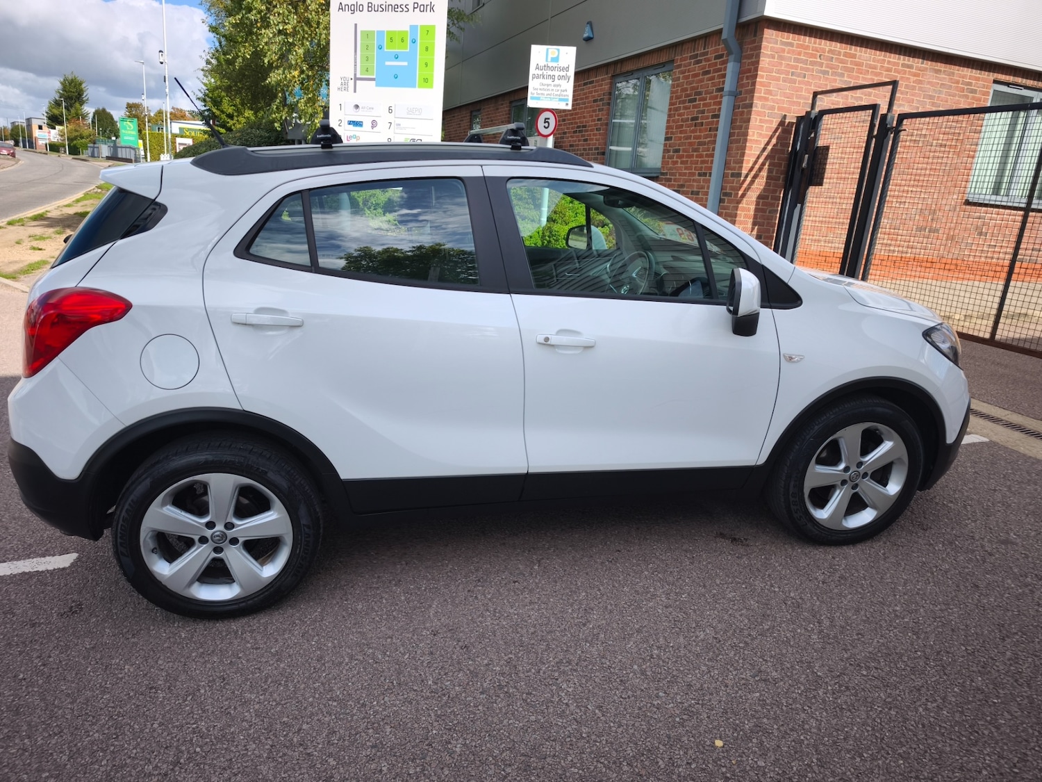 Used Vauxhall Mokka 2015 for sale - 76025876: Photo 8