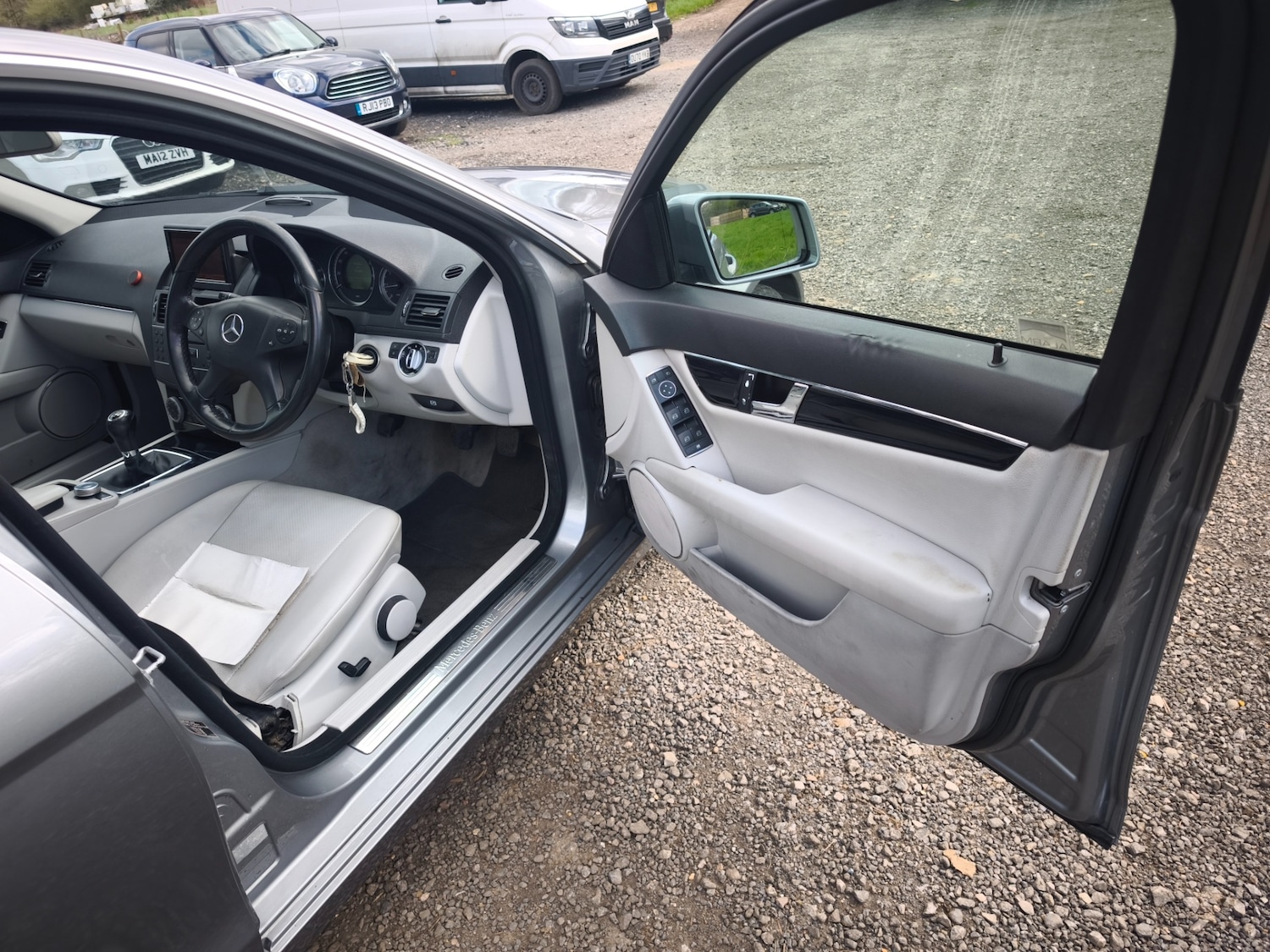 Used Mercedes-Benz C Class 2010 for sale - 78112213: Photo 9