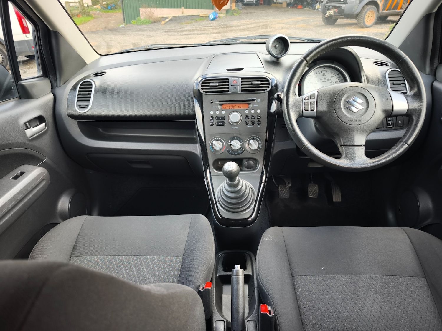 Used Suzuki Splash 2014 for sale - 76376979: Photo 11