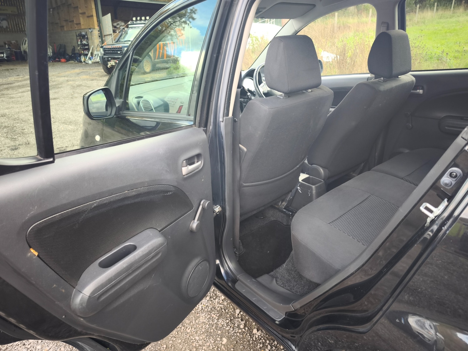 Used Suzuki Splash 2014 for sale - 76376979: Photo 16