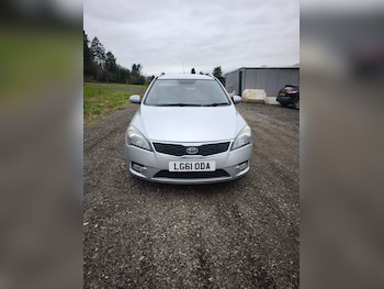 Used Kia Ceed 2011 for sale - 77622953: Photo