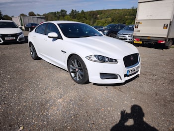 Used Jaguar XF 2015 for sale - 79768953: Photo