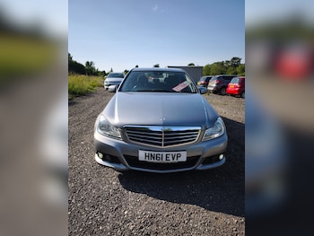 Used Mercedes-Benz C-Class 2011 for sale - 75223437: Photo