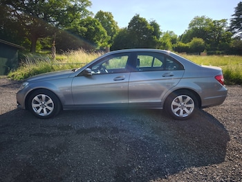 Used Mercedes-Benz C-Class 2011 for sale - 75223437: Photo