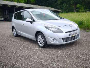 2010 (60) - 1.5 dCi Privilege TomTom 5dr
