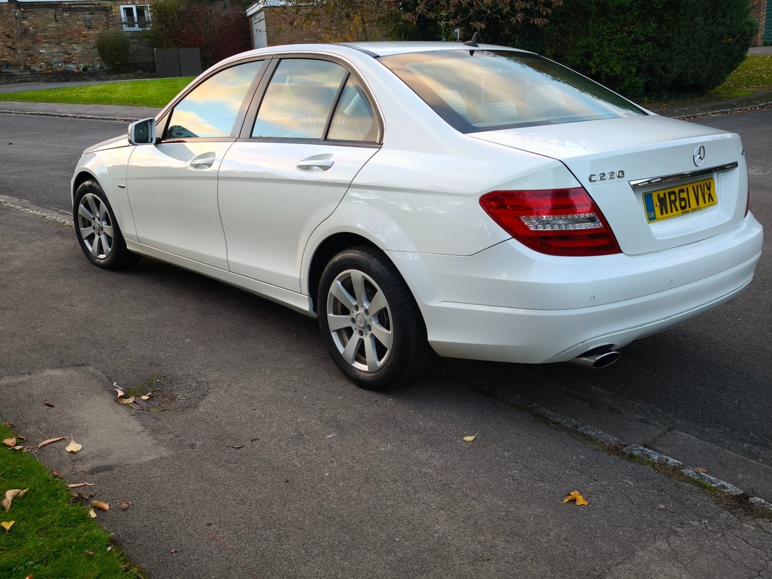Used Mercedes-Benz C Class 2011 for sale - 76246306: Photo 8