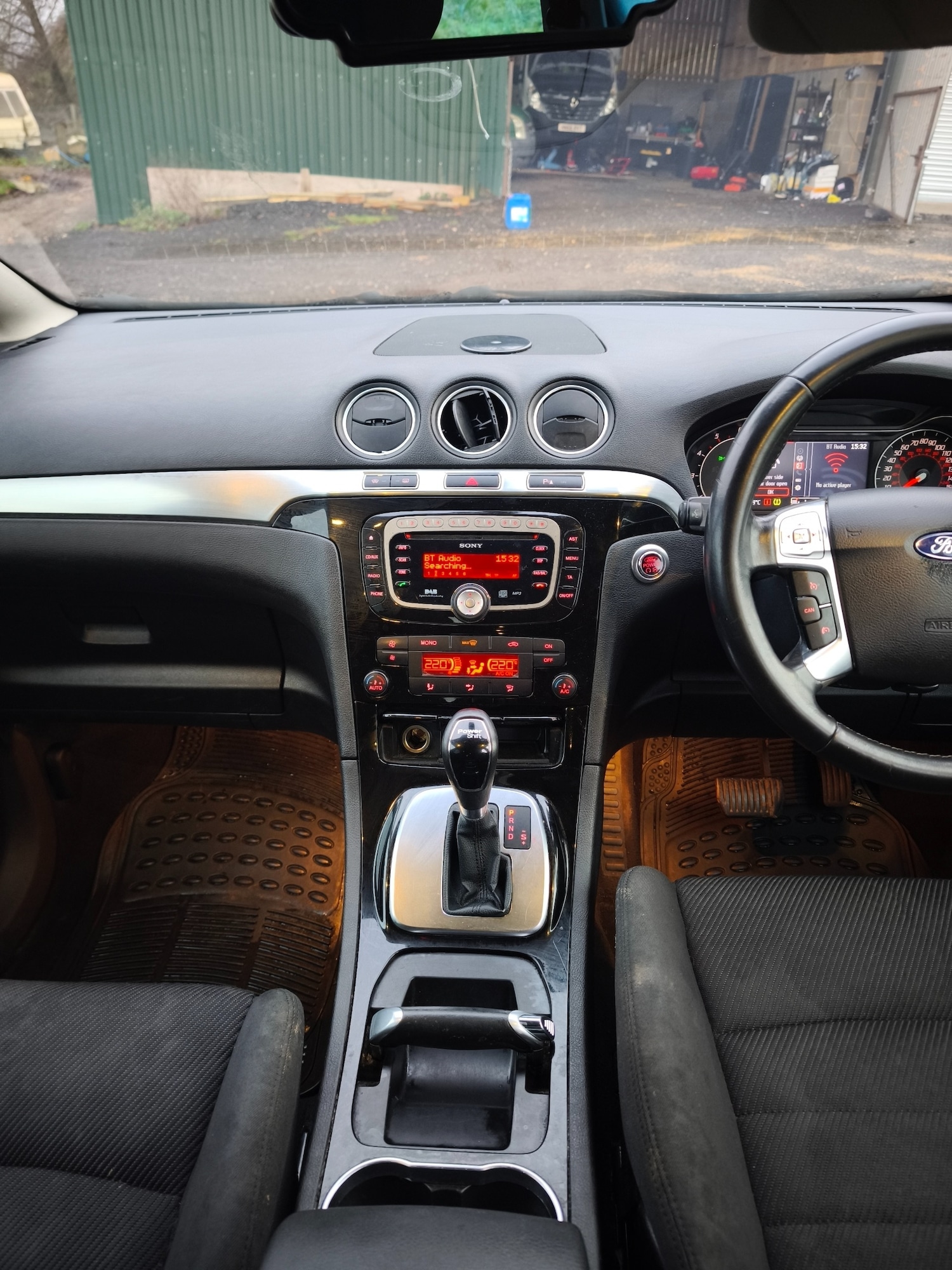 Used Ford S-Max 2014 for sale - 77083575: Photo 12