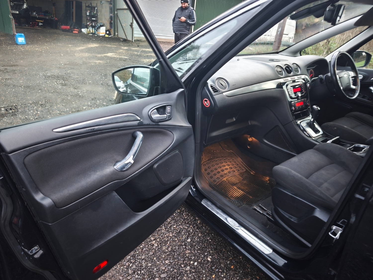 Used Ford S-Max 2014 for sale - 77083575: Photo 13