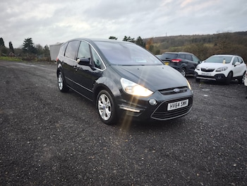 2014 (64) - 2.0 TDCi 163 Titanium 5dr Powershift