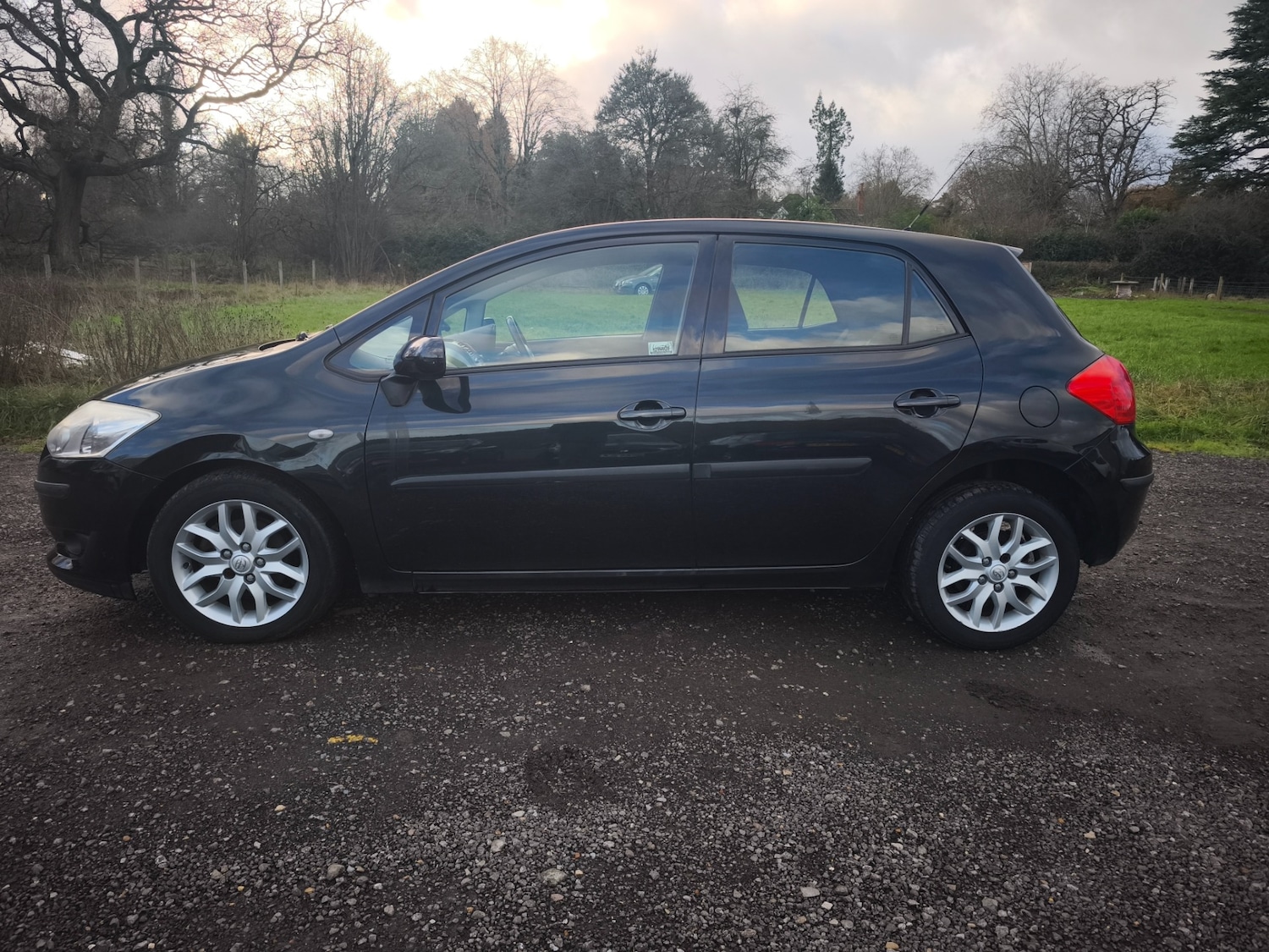 Used Toyota Auris 2009 for sale - 76897219: Photo 4