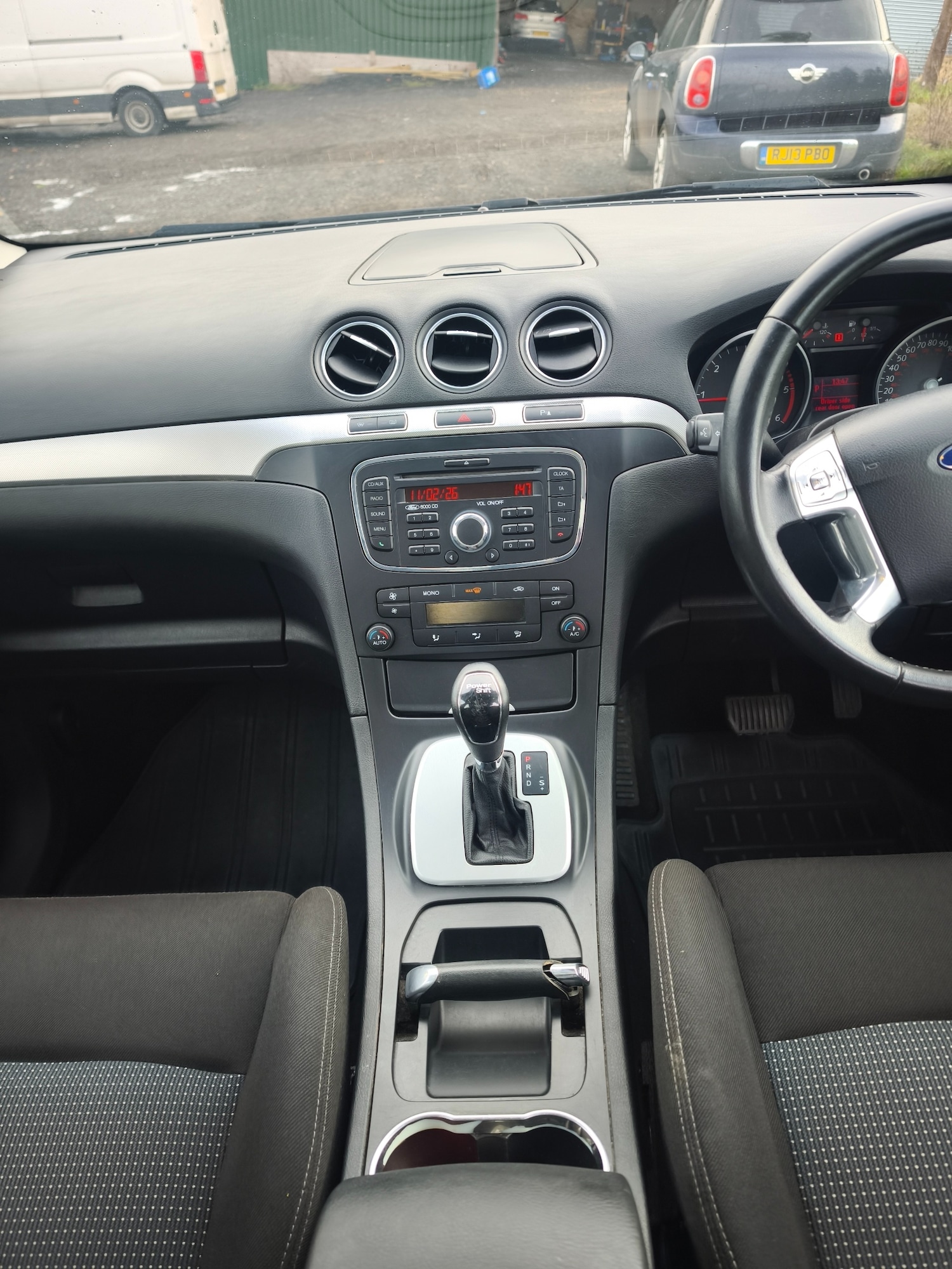 Used Ford S-Max 2013 for sale - 77539982: Photo 12