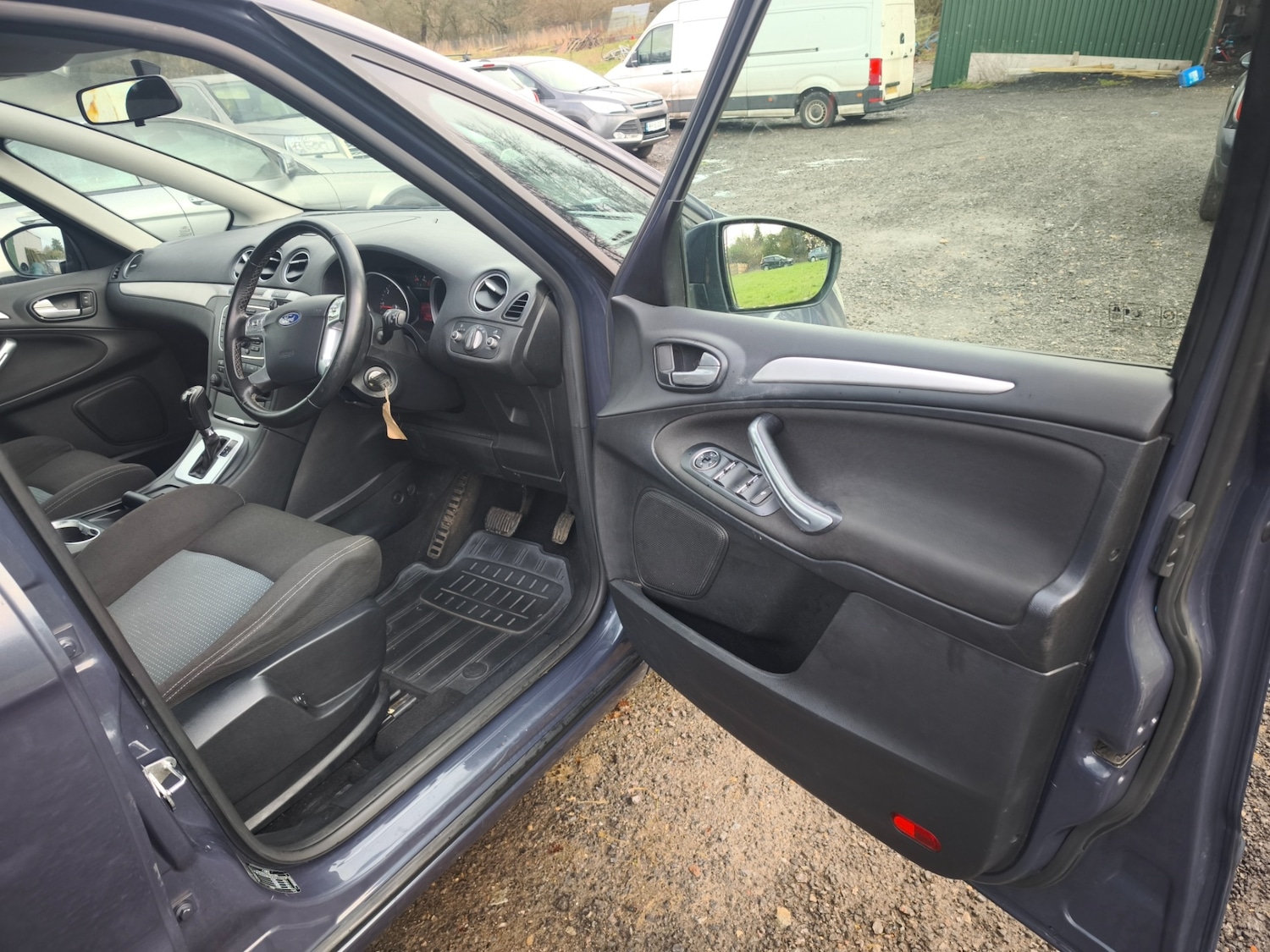 Used Ford S-Max 2013 for sale - 77539982: Photo 9