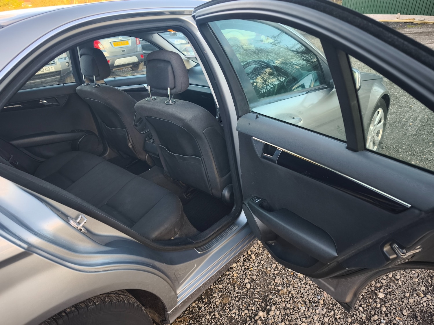 Used Mercedes-Benz C Class 2011 for sale - 77637089: Photo 17