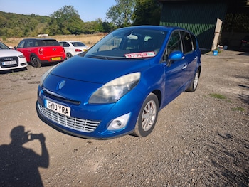 Used Renault Grand Scenic 2010 for sale - 79466633: Photo