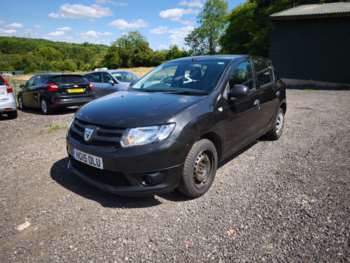 Used Dacia Sandero 2015 for sale - 75228320: Photo
