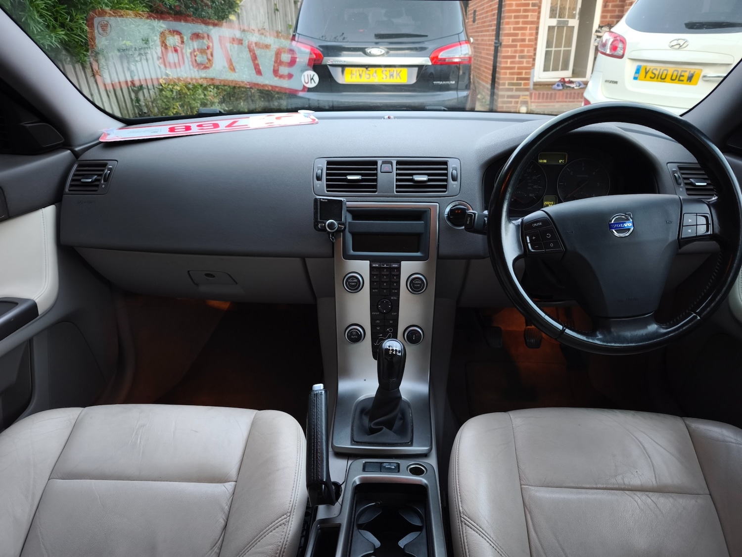 Used Volvo V50 2011 for sale - 76376991: Photo 10