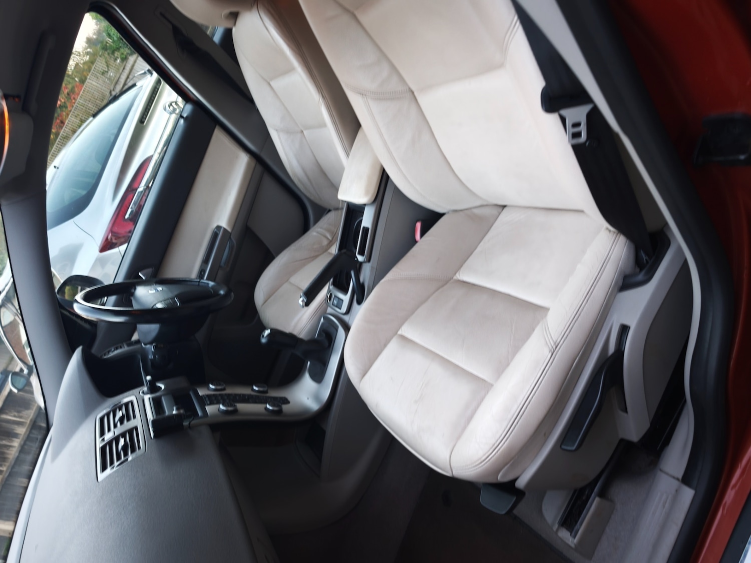 Used Volvo V50 2011 for sale - 76376991: Photo 13