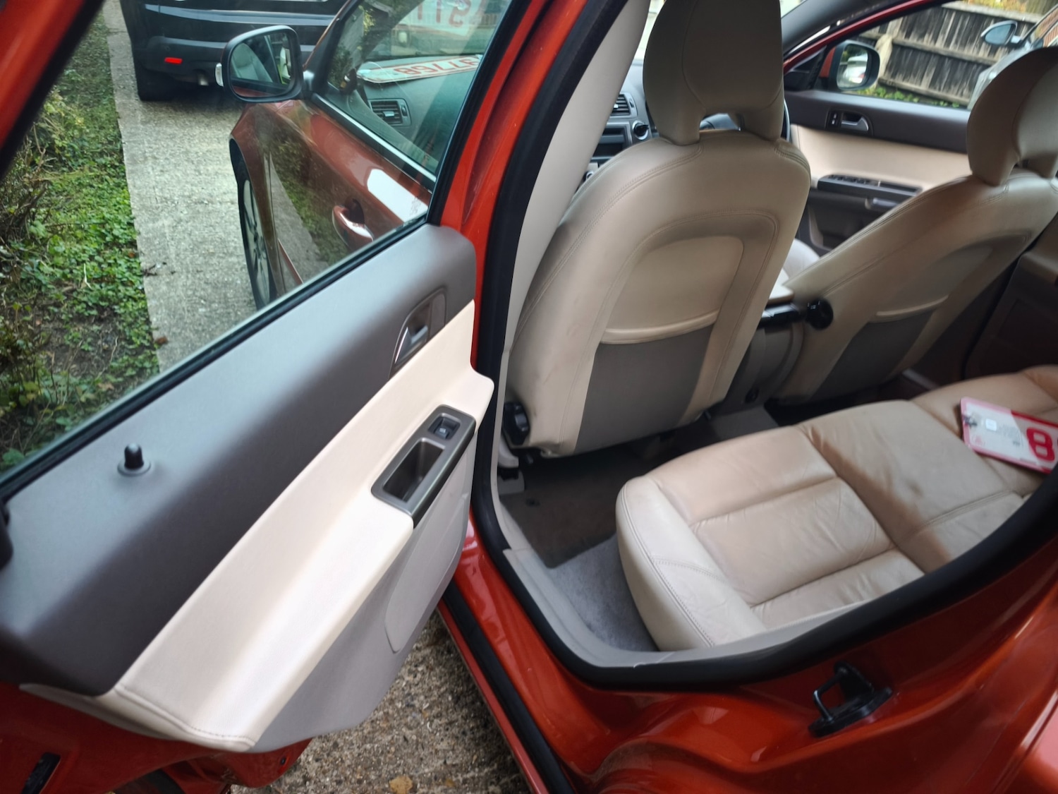 Used Volvo V50 2011 for sale - 76376991: Photo 14