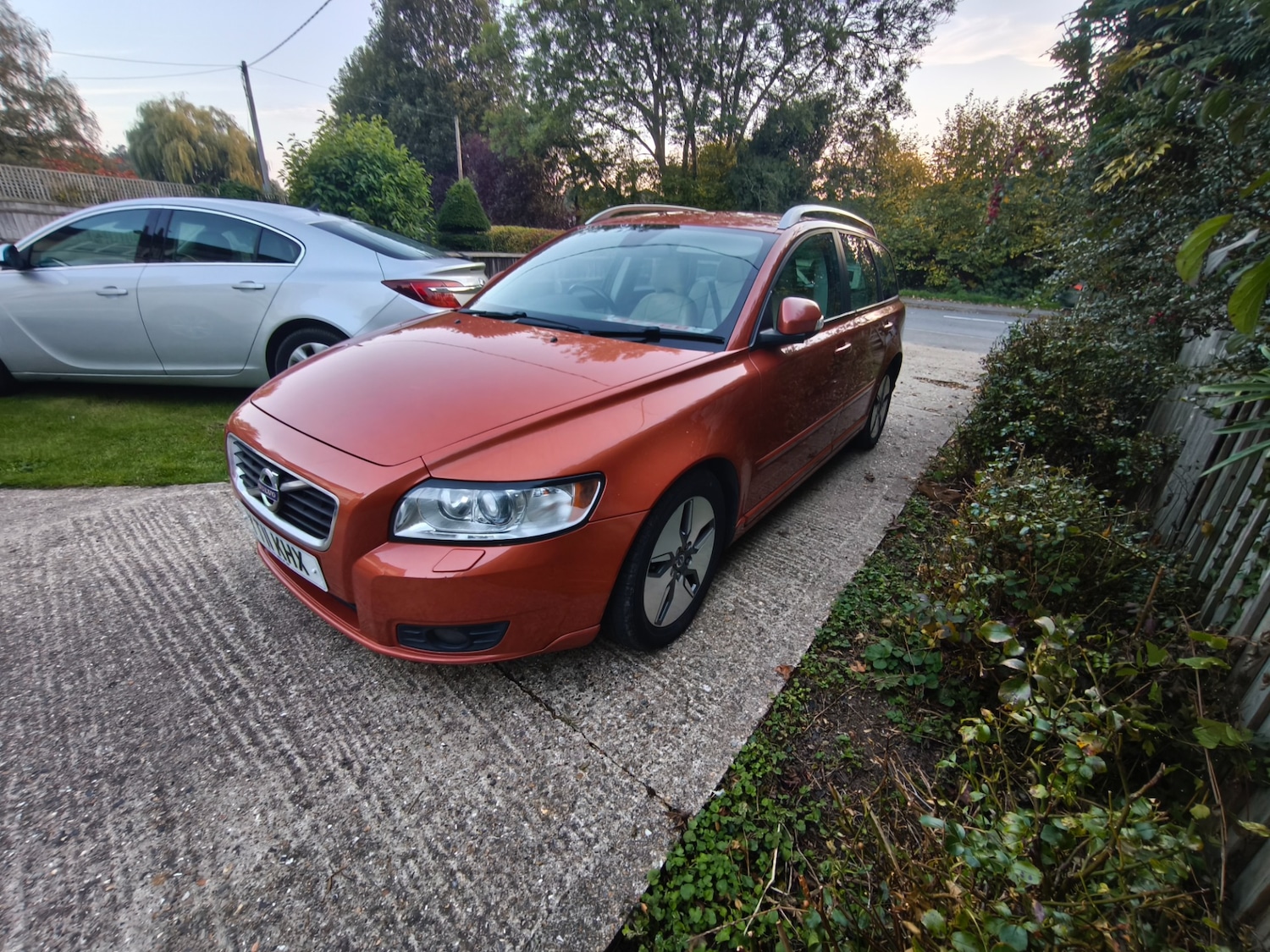 Used Volvo V50 2011 for sale - 76376991: Photo 3