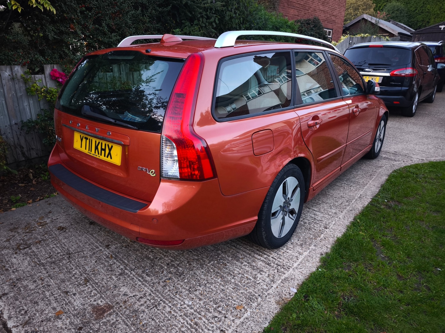 Used Volvo V50 2011 for sale - 76376991: Photo 5