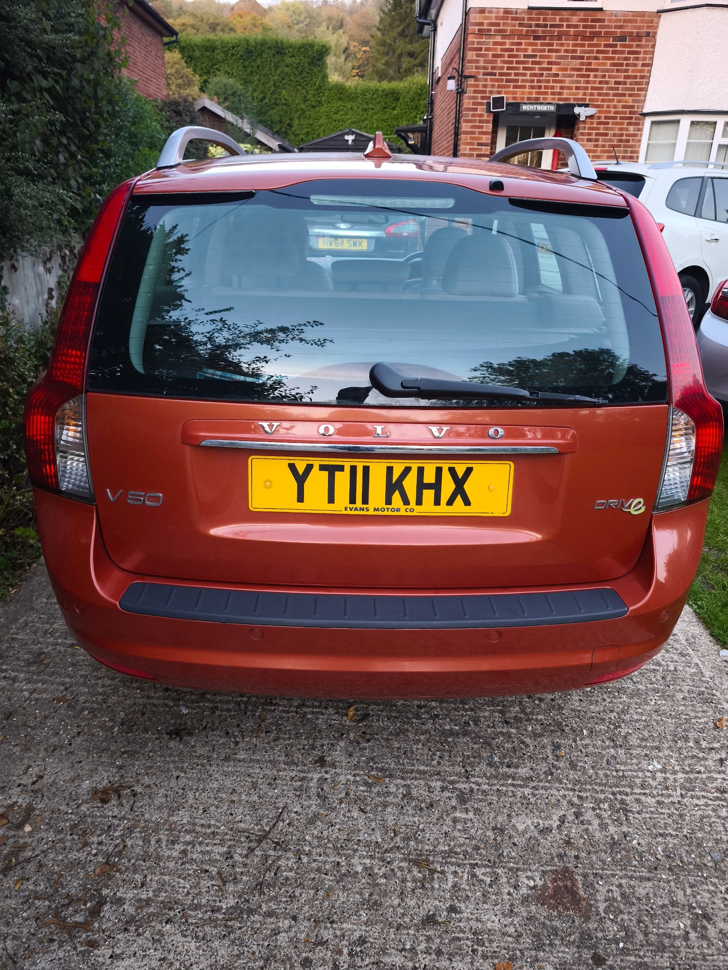 Used Volvo V50 2011 for sale - 76376991: Photo 6