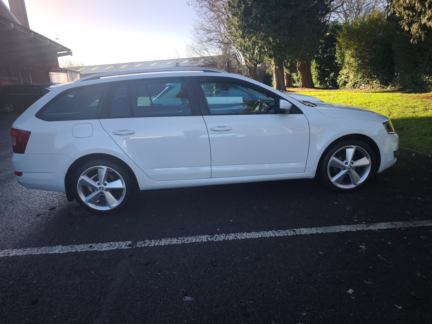 Used Skoda Octavia 2014 for sale - 77140966: Photo 8