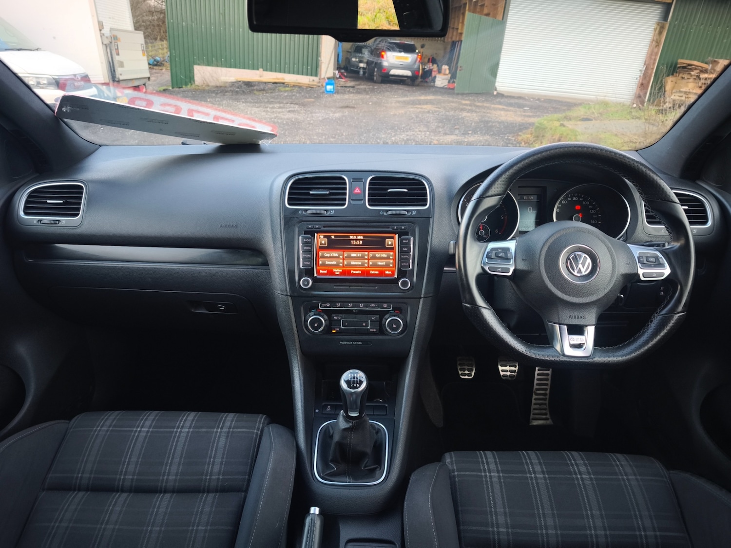 Used Volkswagen Golf 2010 for sale - 77301364: Photo 11