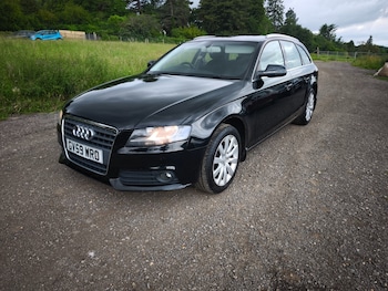 Used Audi A4 2010 for sale - 78965085: Photo